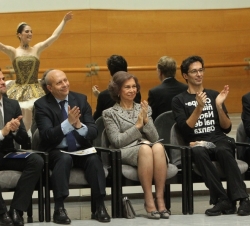 Doña Sofía junto al ministro de Educación, Cultura y Deporte, el director de la Compañia Nacional de Danza, el director del Ballet Nacional de España 